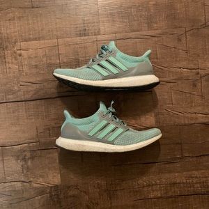 Adidas UltraBOOST Lady Liberty Sz. 11